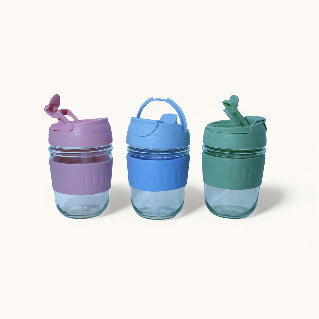 Juice Sipper with inbuilt straw, Random Color with Pack of 1.