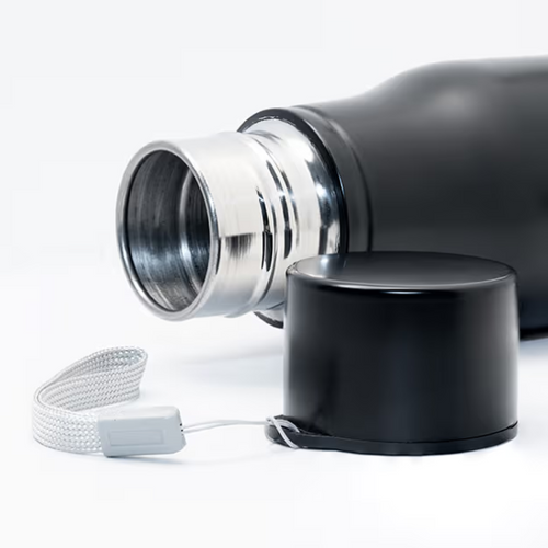 750ml Stainless Steel Water Bottle for Everyday Use.